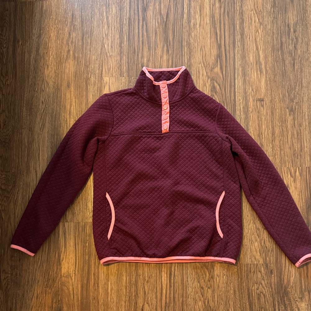 Jones New York Plum Quilted Top with Pink Trim